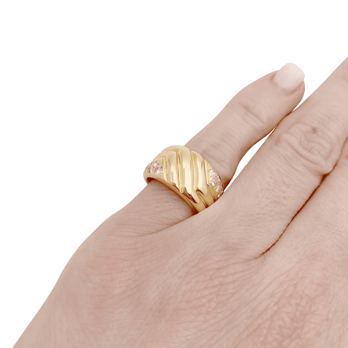 Bague 47 Bague godrons en or jaune et diamants. 58 Facettes 34440