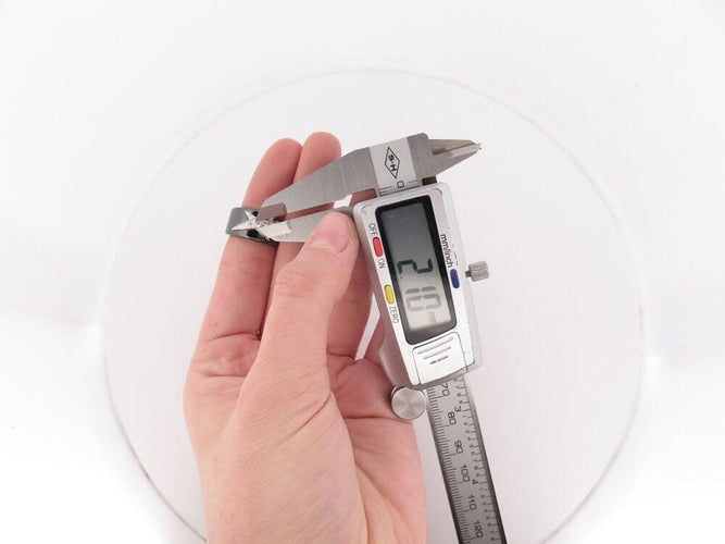 Bague 51 bague MAUBOUSSIN etoile du demon ceramique t51 or blanc 18k diamants 58 Facettes 266204