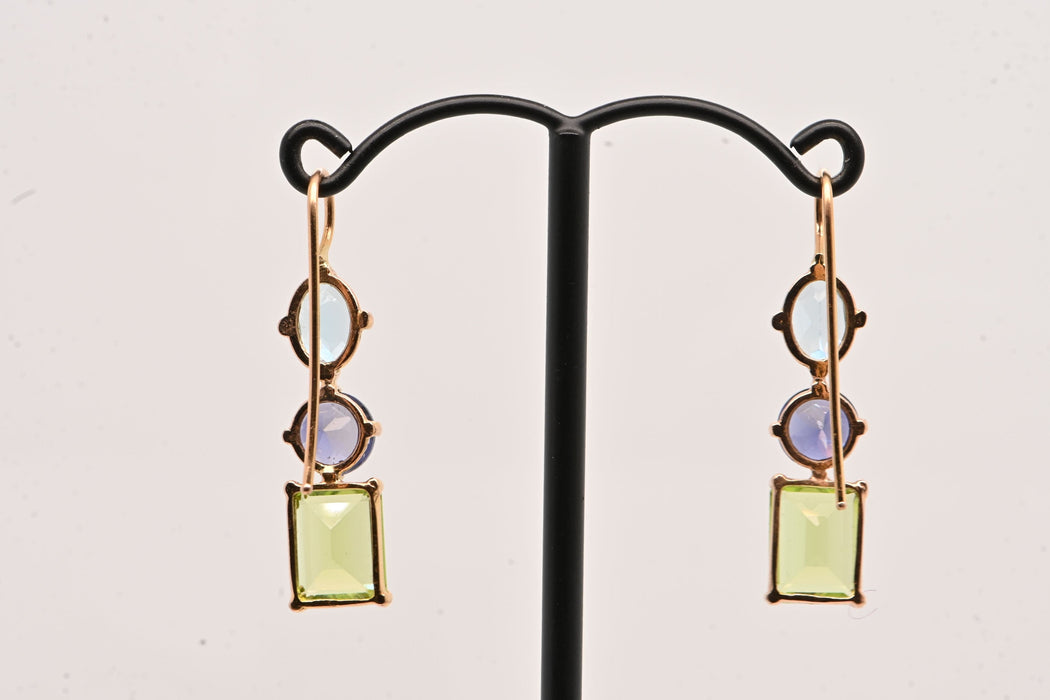 Boucles d'oreilles Sky Topaz Iolite Peridot Rose Gold 18 Carats Earrings 58 Facettes