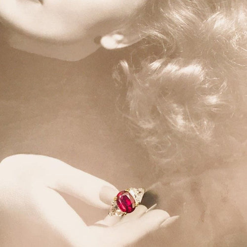 Bague 54 Bague or gris rubis Siam et diamants trapèze 58 Facettes 227176