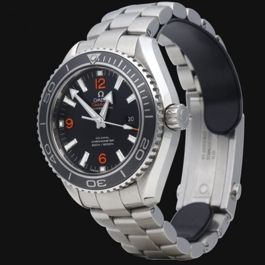 Montre Omega Montre Seamaster Planet Ocean 58 Facettes MT40065