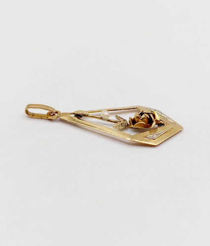 Rose gold pendant Art Deco adorned with a pearl (circa 1920) 