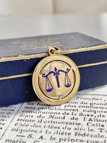 Pendentif Pendentif en or jaune signe du Zodiac de la balance 58 Facettes