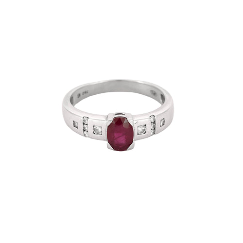 Bague 56,5 Bague or blanc, rubis et diamants 58 Facettes B250459