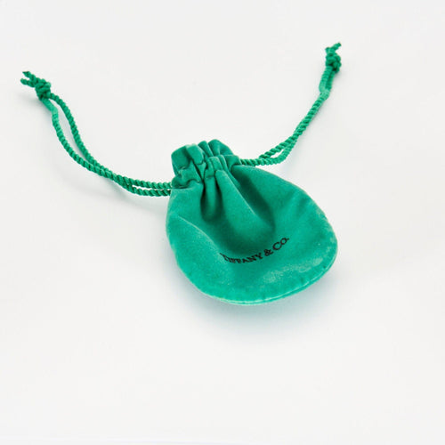 Boucles d'oreilles TIFFANY & CO - Boucles d'oreilles créoles Atlas en argent 58 Facettes