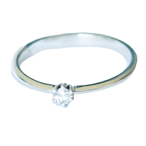 Bague 53 Bague en or au design contemporain avec diamant 58 Facettes Q188