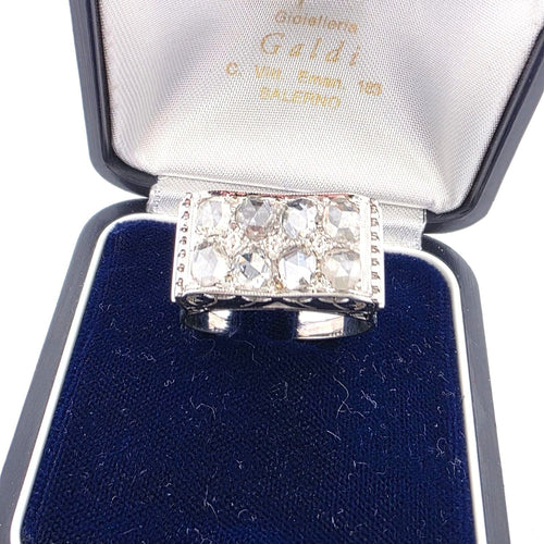 Prsten od belog zlata sa velikim dijamantima od roze zlata 