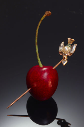 Broche La paix en joaillerie : la broche pigeon baroque 58 Facettes 21340-0010