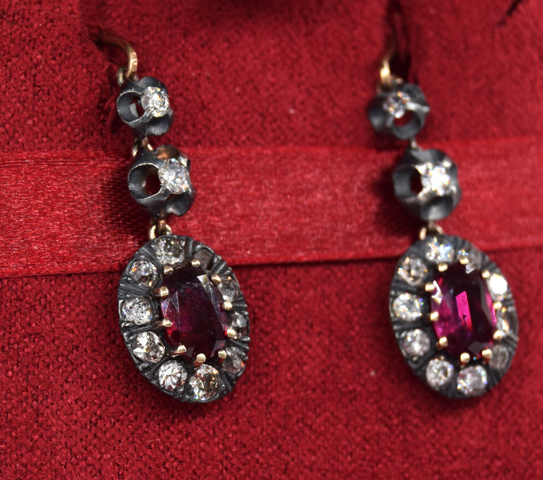 Boucles d'oreilles Boucles d'oreilles anciennes diamants rubis fin 19ème siècle 58 Facettes