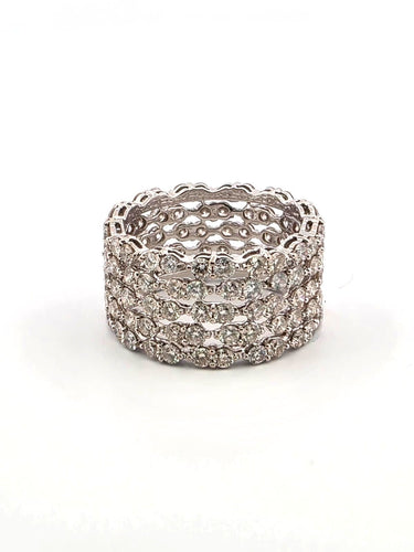 Obrączka ślubna wieczność z białego złota z diamentami o masie 3,90 ct 