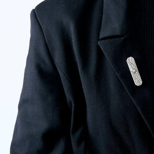 Broche BROCHE BARETTE PLATINE DIAMANTS 58 Facettes M8905