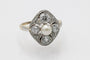 Bague 50 Bague en or et platine ornée de diamants et d'une perle de culture 58 Facettes 11020