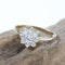 Bague Bague en or jaune 18 carats sertie d'une rosette de diamants 58 Facettes J000002425