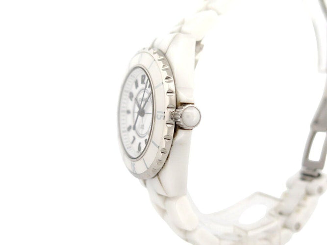 Montre montre CHANEL j12 h0968 33 mm date en ceramique blanc quartz ceramic 58 Facettes 267272