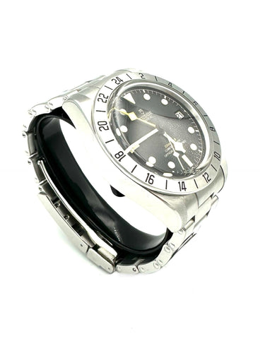 Montre TUDOR. Montre "Black Bay Pro GMT" automatique 58 Facettes