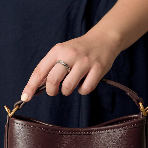 Bague 56 Alliance américaine en platine et diamants 58 Facettes DAX0011