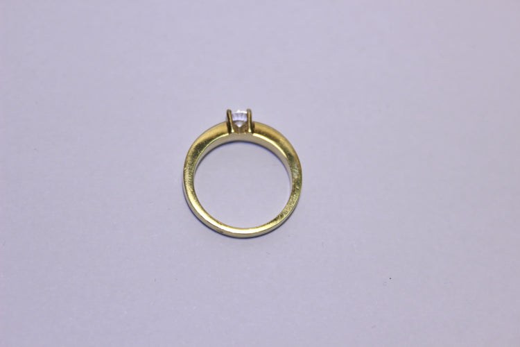 Bague 51 Bague Diamants et oxyde de zirconium 58 Facettes