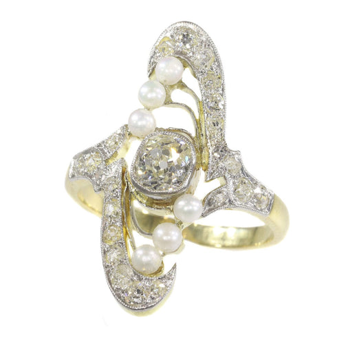 Bague 60 Flow of Love : une bague Art Nouveau en diamant et perle 58 Facettes 21042-0185