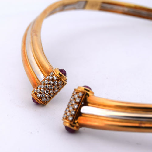 Piaget - Colar em ouro amarelo 18 quilates, diamantes e rubis 