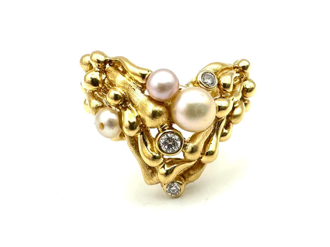 GILBERT ALBERT. Inel din aur galben, perlă și diamant