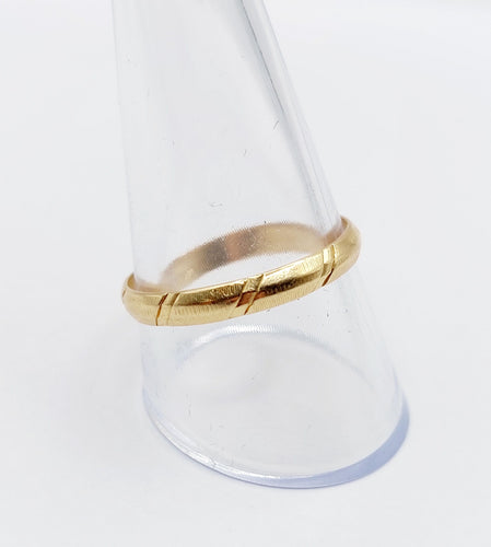 Bague 63 Alliance vintage or jaune 18k motifs géométriques 58 Facettes A04601