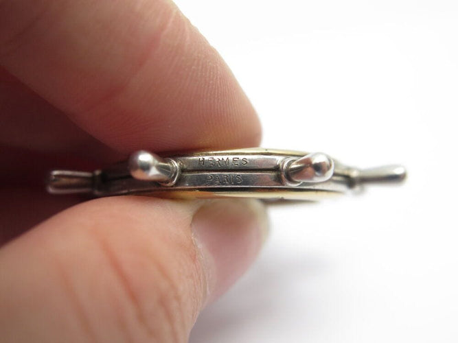 Pendentif rare vintage pendentif HERMES barre a roue en argent 800 & or jaune 18k 24.8 gr 58 Facettes 268491