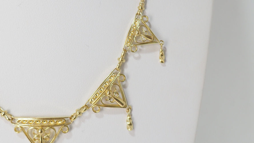 Collier Collier draperie du XIXe siècle en or jaune 58 Facettes 31763