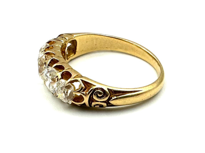 Bague 51 Bague Jarretière fin 19ème or et diamants 58 Facettes