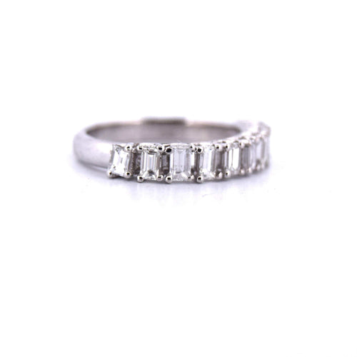 Bague 53 Bague en or jaune et diamant 58 Facettes