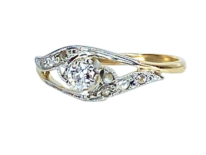 50 Bague en or et en diamants 58 Facettes AB570