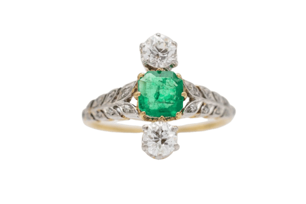 Bague 53 Bague ancienne en or et platine avec émeraude et diamants, début du XXe siècle. 58 Facettes 10313