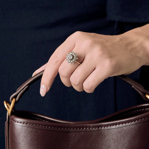 Bague 52,5 Bague pompadour or blanc et diamants 58 Facettes B250311