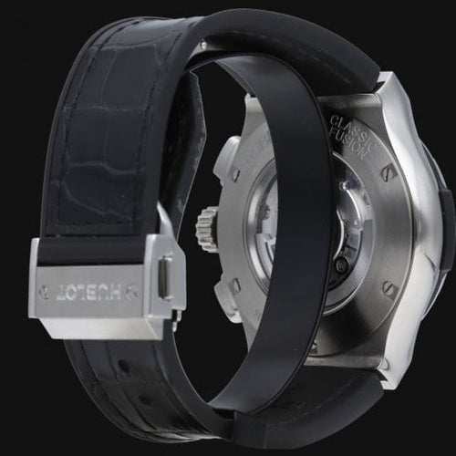 Montre Hublot Montre Classic Fusion 45 Chronograph Titanium Blue 58 Facettes MT43952