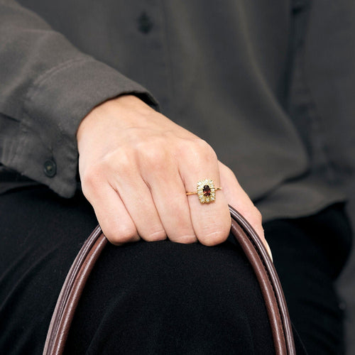 Bague 54 Bague marguerite en or jaune 18K grenat 58 Facettes PAL32243