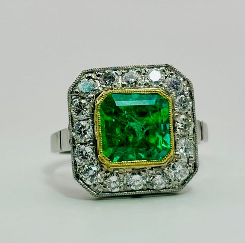 Bague 54 Bague en platine avec émeraude centrale et halo de diamants – Style vintage 58 Facettes 50329