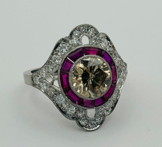 Platinum ring with diamonds and rubies. Art Deco style. 