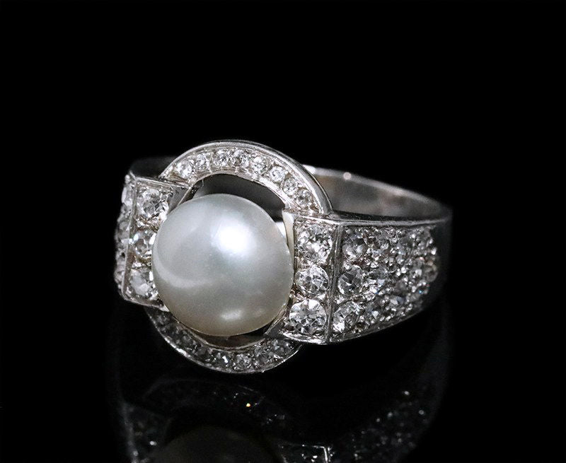 Chiama platino, diamanti e perle pregiate Art Deco