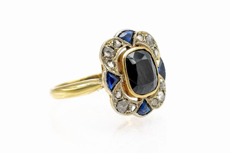 Bague 49 Bague Art Déco en or jaune avec spinelle, diamants et saphirs, début du XXe siècle 58 Facettes 9589