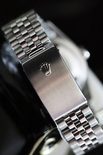 Montre ROLEX - Montre Datejust 16234 cadran noir année 2002 58 Facettes