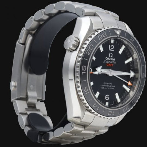 Montre Omega Montre Seamaster Planet Ocean Gmt 600M 58 Facettes MT44083