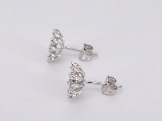 White gold earrings with natural diamonds 58 Facettes 2220