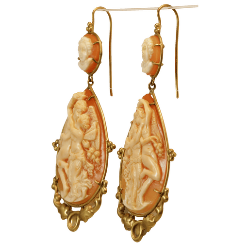 Boucles d'oreilles Boucles d'oreilles en or avec camées antiques 58 Facettes 7654