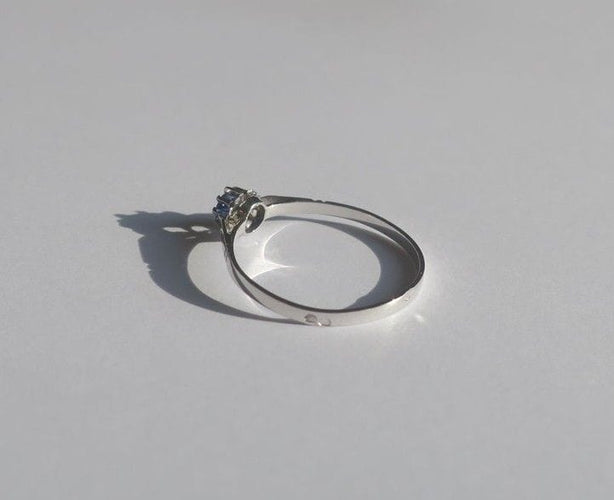 Bague 52 Bague solitaire saphir or blanc et platine 58 Facettes