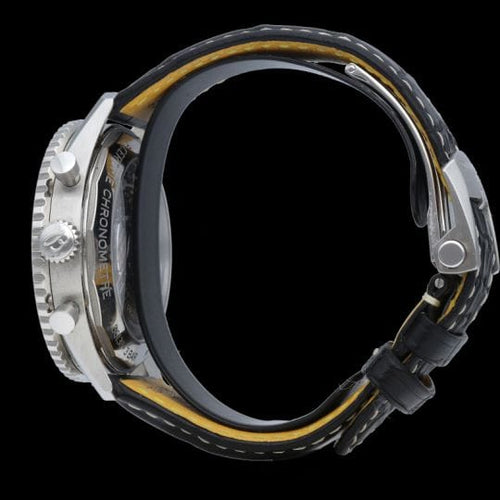 Montre Breitling Montre Navitimer B01 Chronographe 43 58 Facettes MT42098