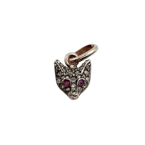 Pendentif Pendentif antique tête de renard en argent et or blanc 18k, diamants et rubis 58 Facettes A06570