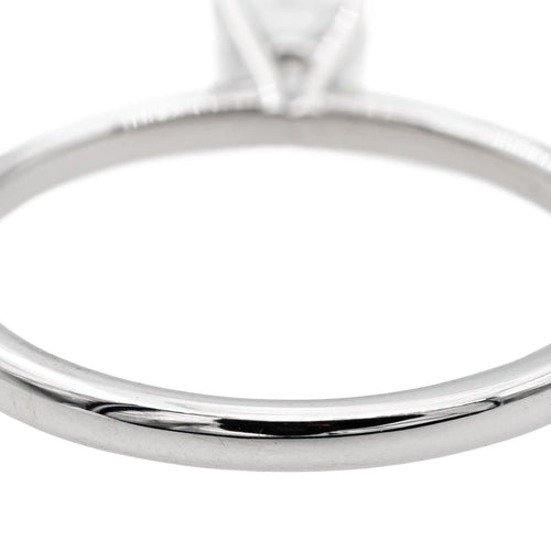 戒指 单钻戒 白金 钻石 