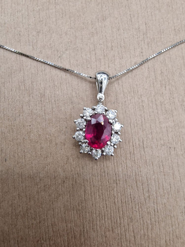 Pendentif Pendentif en or blanc avec rubis et diamants 58 Facettes