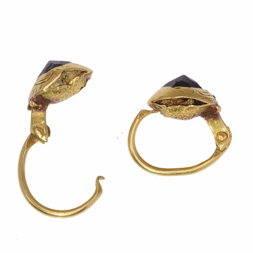 Boucles d'oreilles Boucles d'oreilles baroques ibériques, vers 1725 – Or 18 carats et pierres de pâte serties sur papier métallisé 58 Facettes 25115-0312