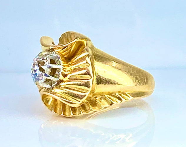 Bague 50 Bague en or jaune, diamant, vers 1940/1960 58 Facettes AB466