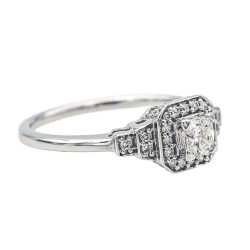 Bague 52 Mauboussin Bague Solitaire Un Automne 1930 n°2 Or blanc Diamant 58 Facettes 4098661RV